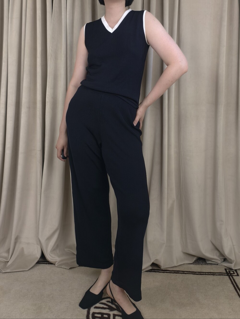 Vintage Bloomingdale's Knit Navy Sleeveless Top and Pants Set